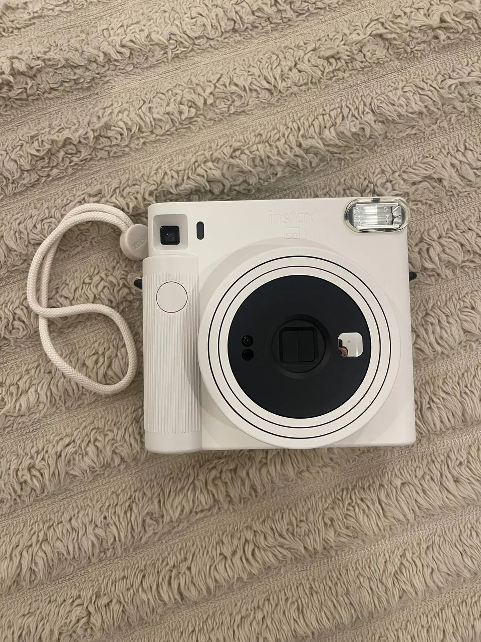 Fujifilm Instax Square SQ1, почти новая