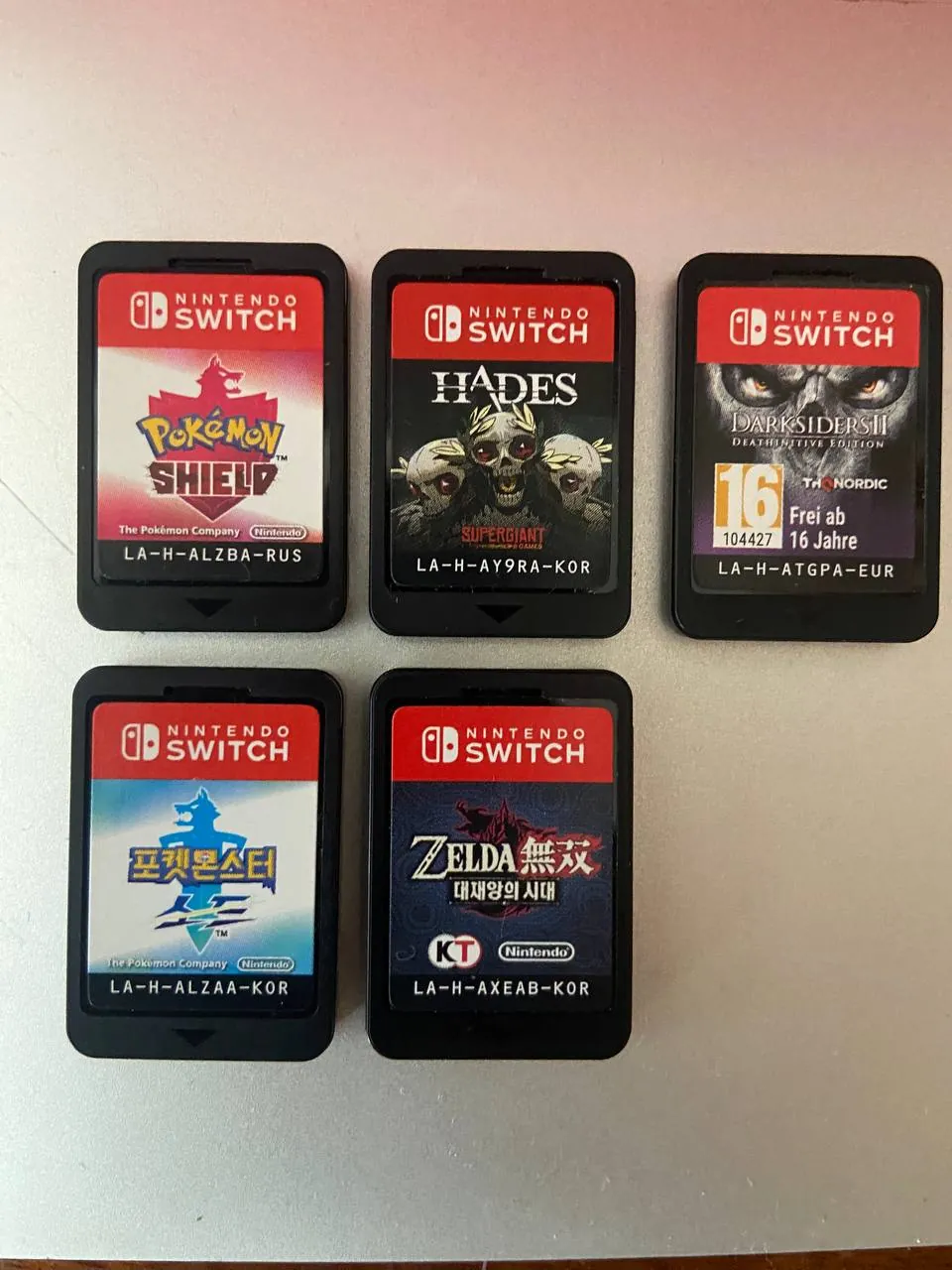 Nintendo Switch cartridges