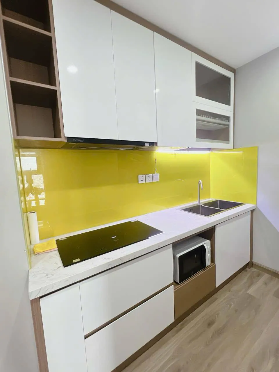 1-bedroom apartment in HUD complex, city center — Photo 3 of 8