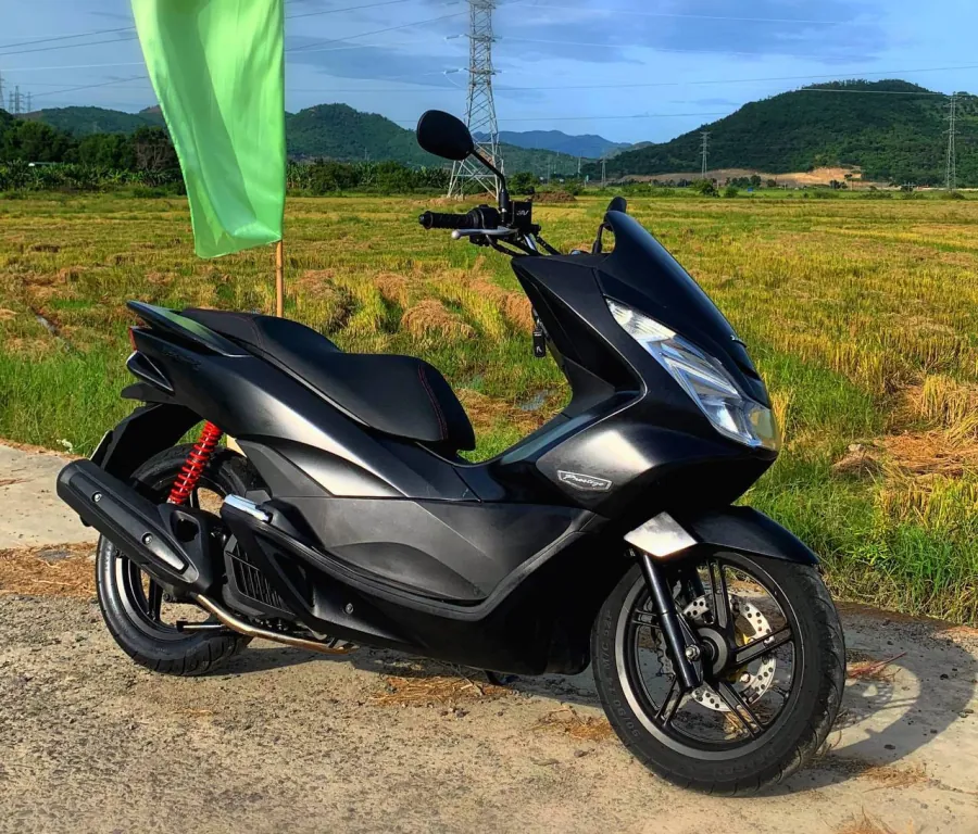 Аренда Honda PCX 125, доставка до отеля