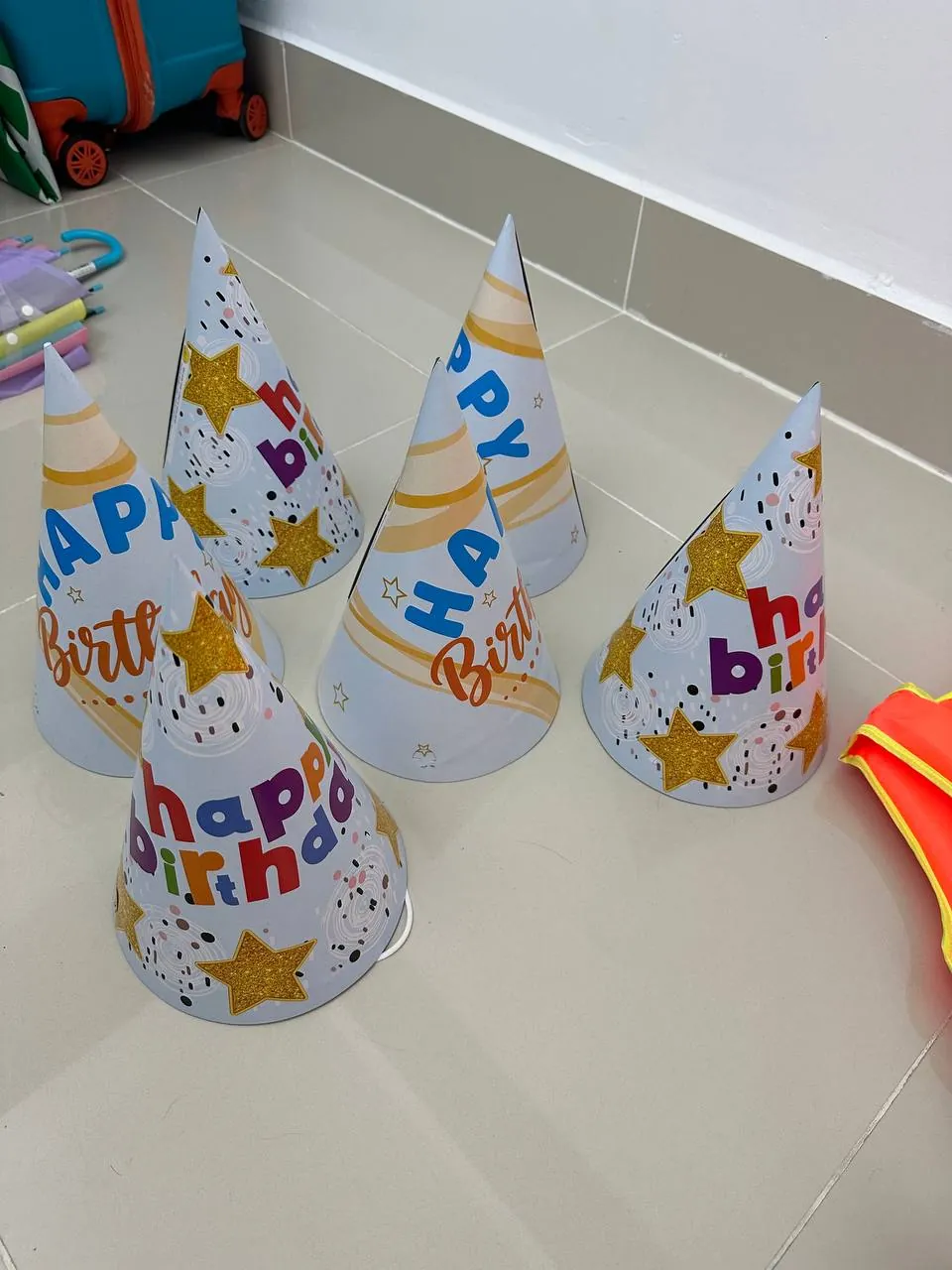 Колпачки Happy Birthday, 6 штук