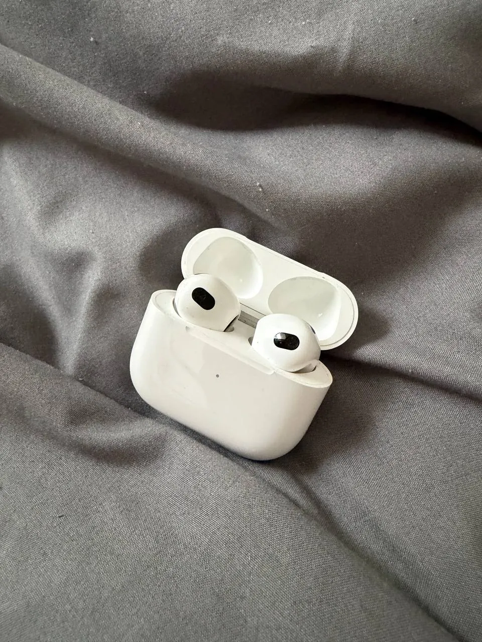 AirPods 3 in good condition