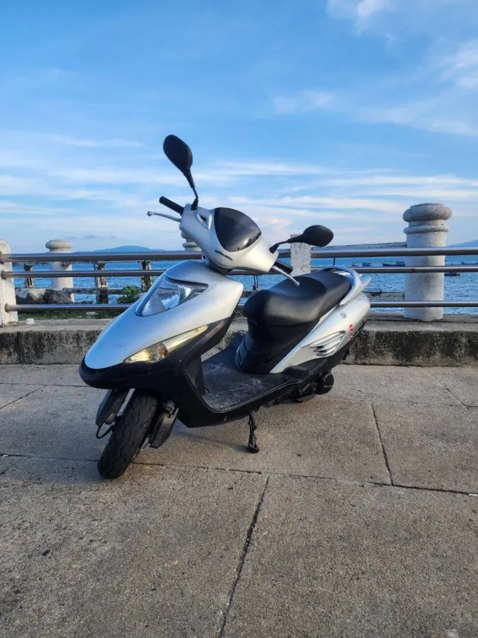 Honda Esky 125, Spacy / Stream