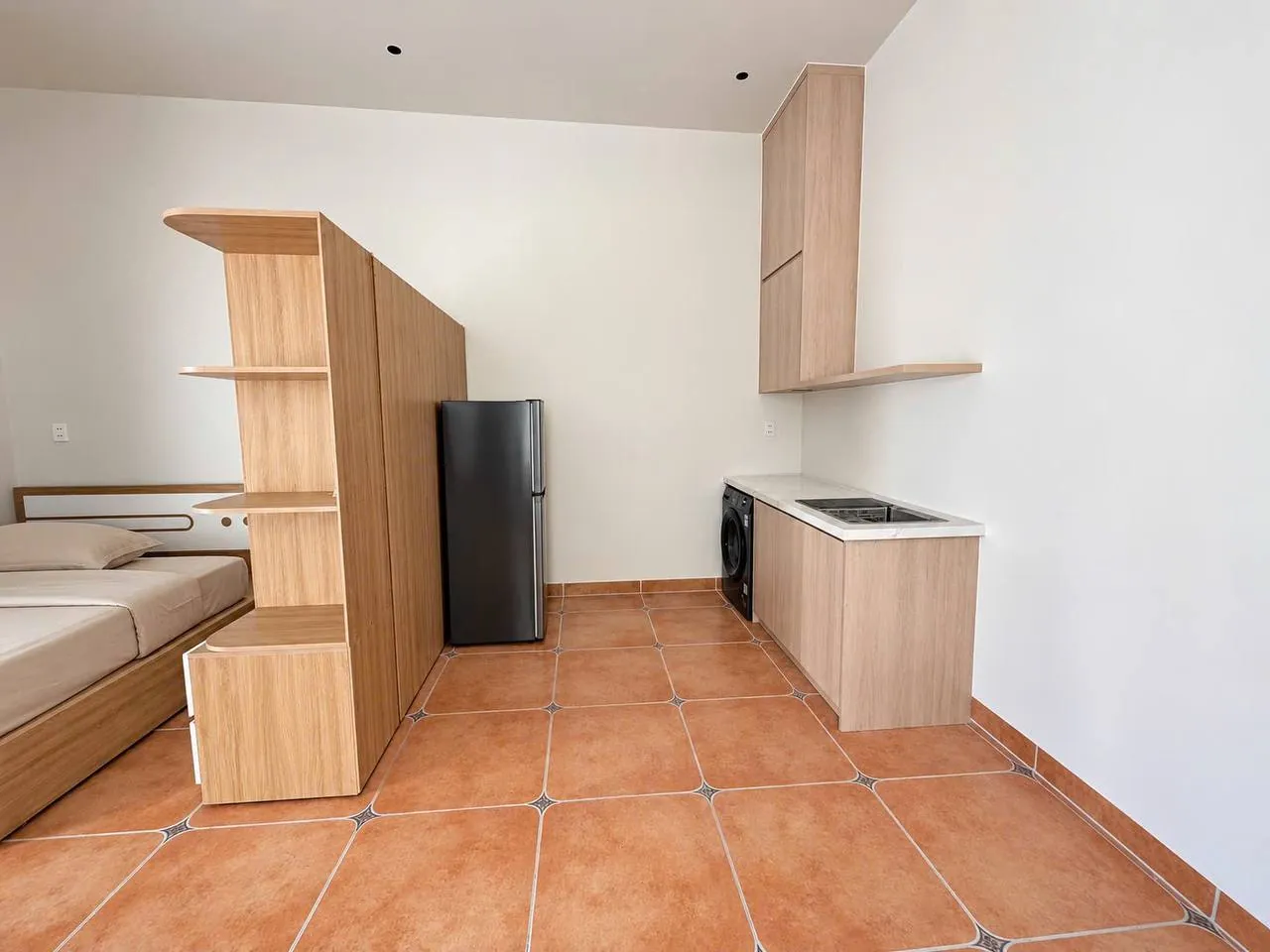 30 m² studio in central Nha Trang, near Lotte Mart — Photo 2 of 3