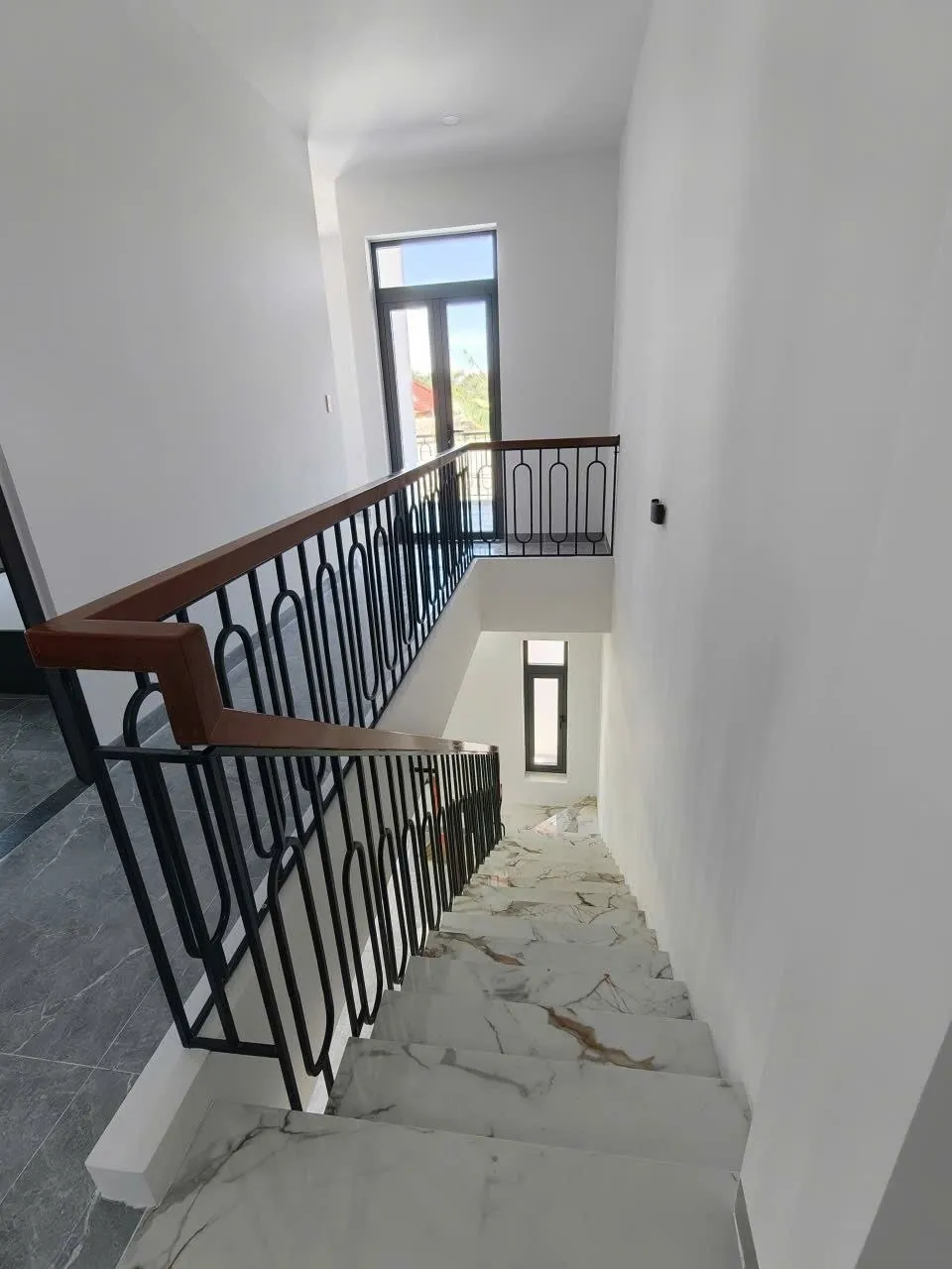 New 3-bedroom house in Diên An — Photo 6 of 8