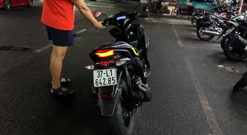 Yamaha NVX 125, 2017