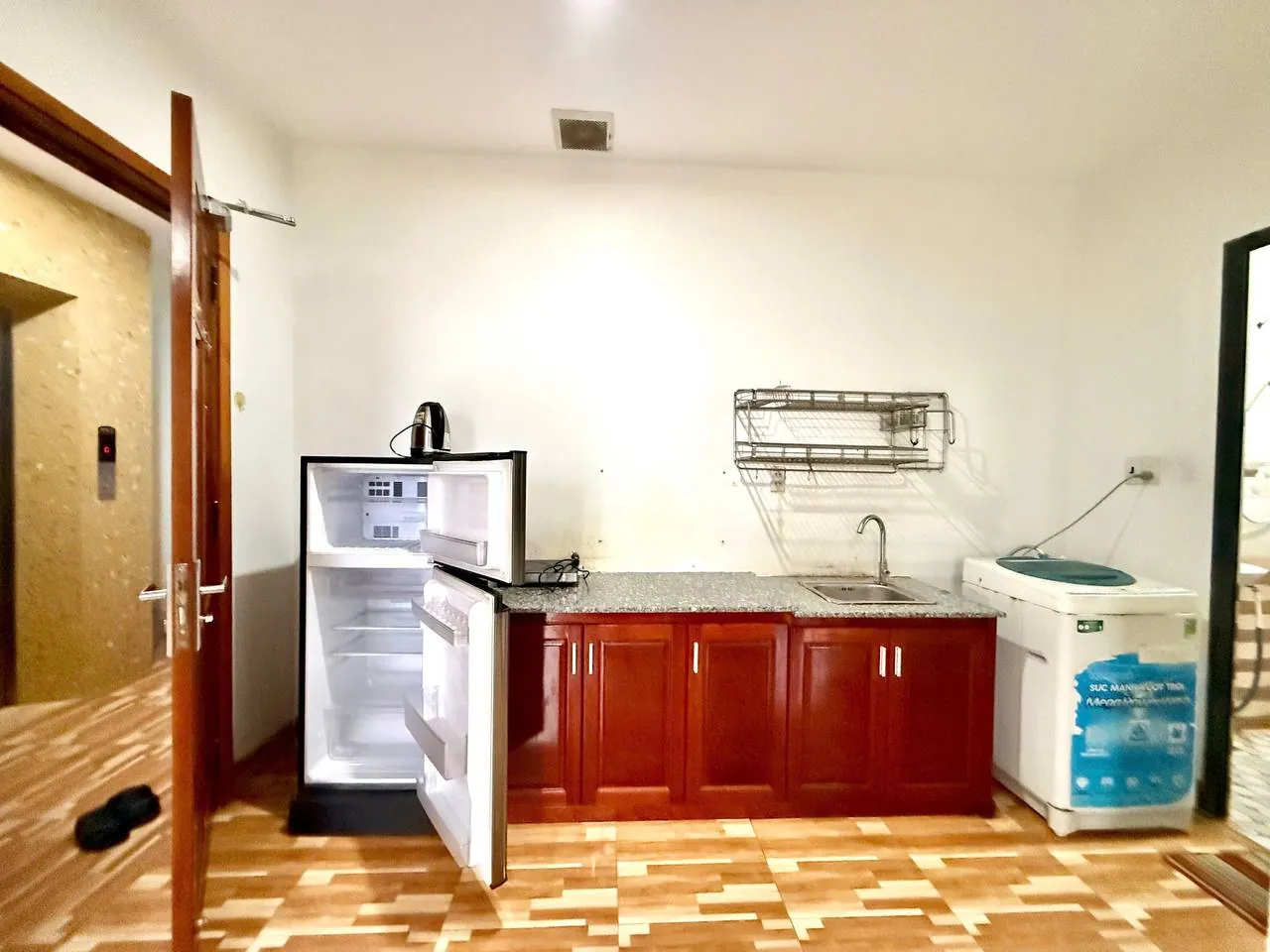 Căn hộ 1 phòng ngủ có ban công, Phước Long — Ảnh 4/7