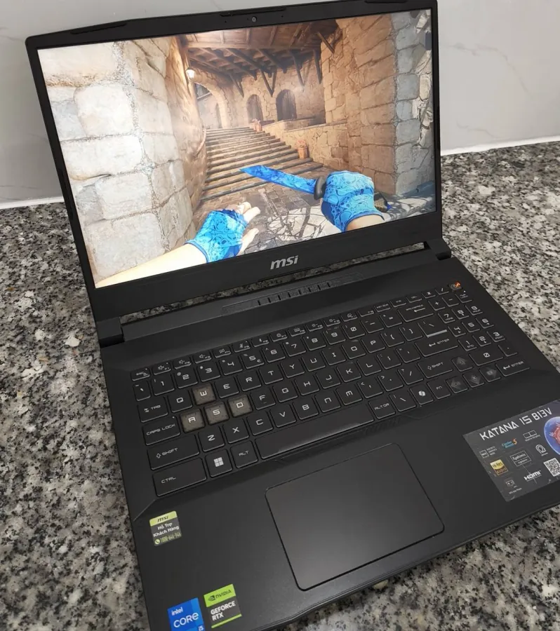 Игровой ноутбук MSI Katana 15, RTX 4050