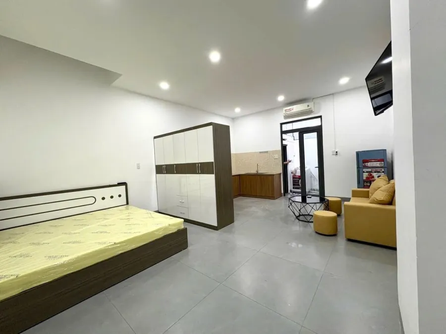 Студия 45 м² с задним двором, Ха Куанг 1
