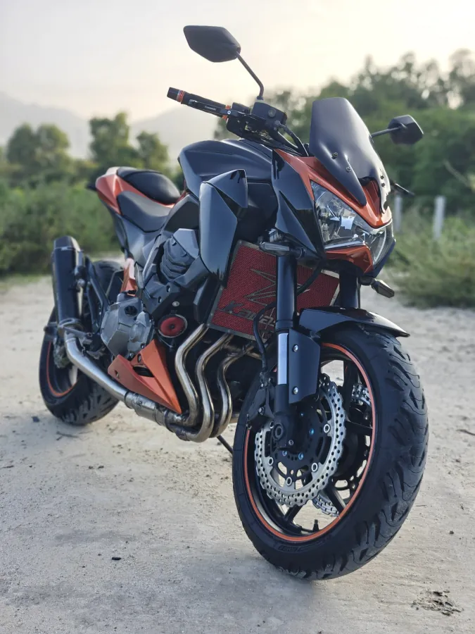 Kawasaki Z800 2017