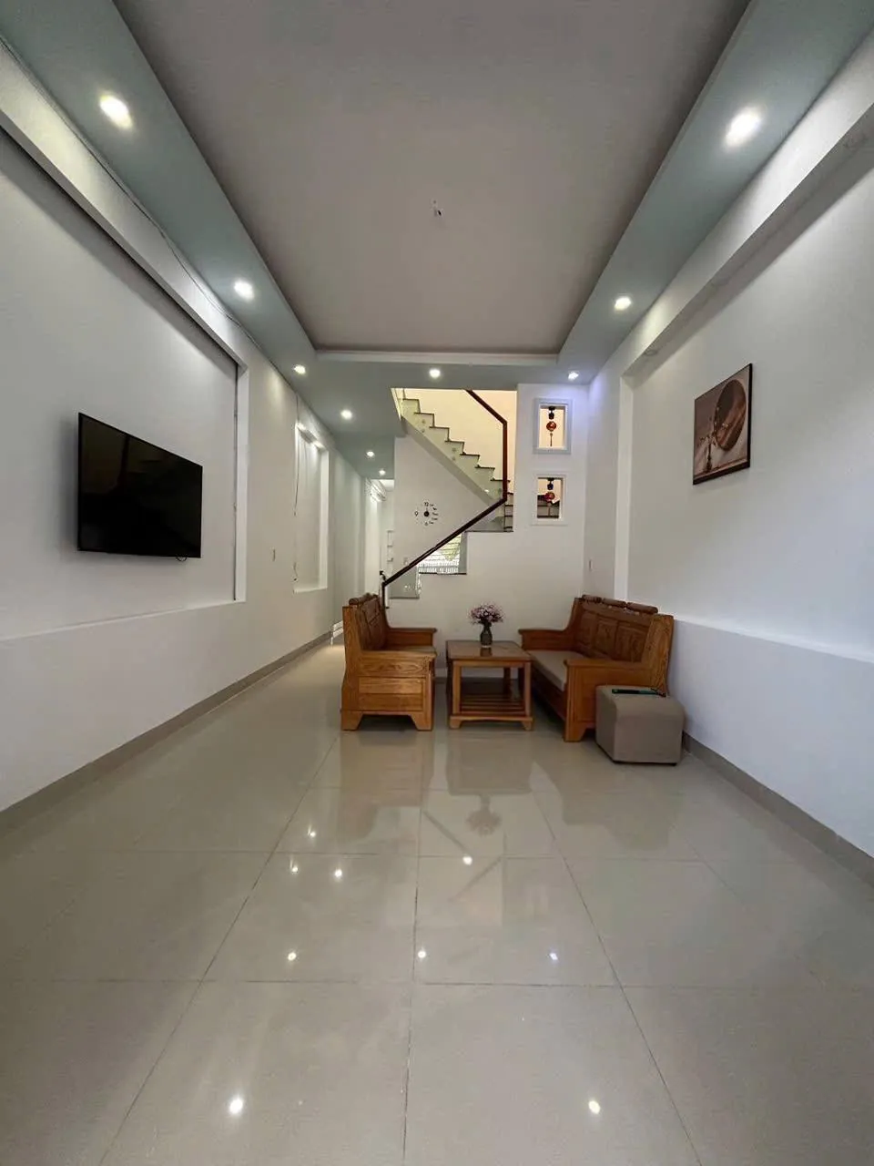 Nhà mới 4 phòng ngủ ở Bắc Nha Trang