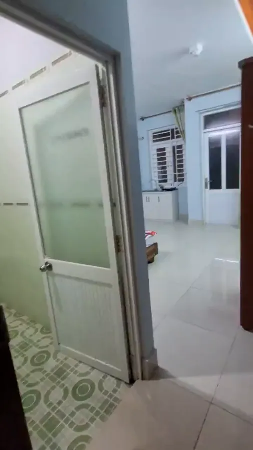 Bright apartment with balcony in central Nha Trang