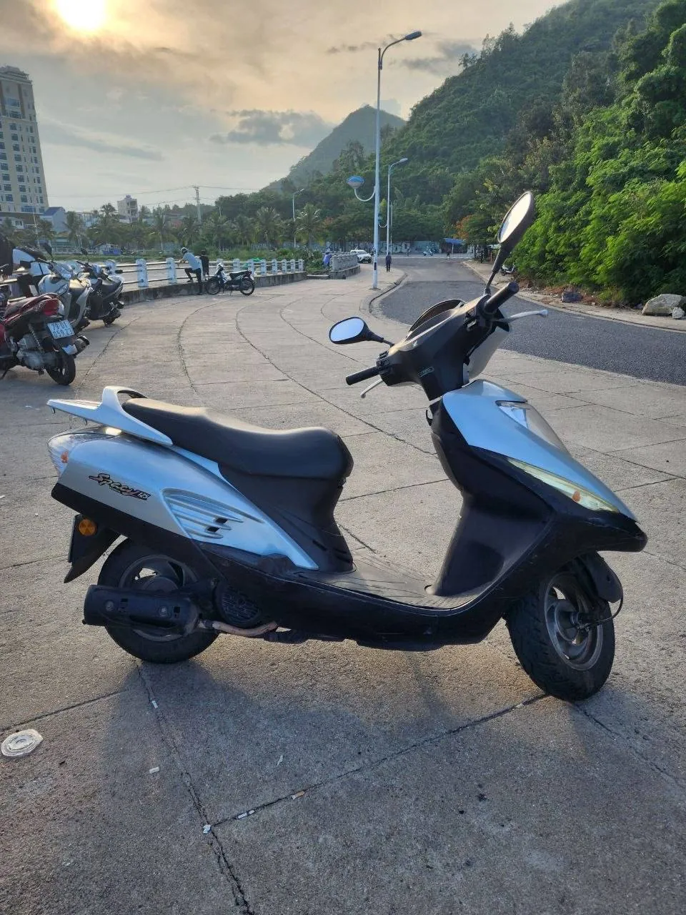 Honda Esky 125, Spacy / Stream — Ảnh 3/6