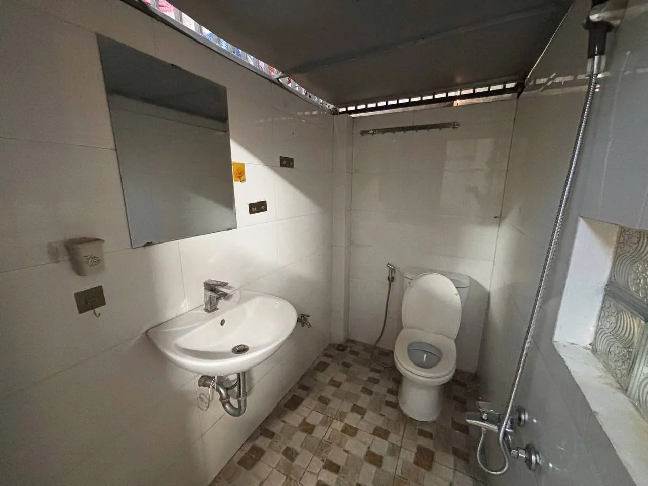 Studio cho phép nuôi thú cưng ở phía Tây Nha Trang — Ảnh 4/6