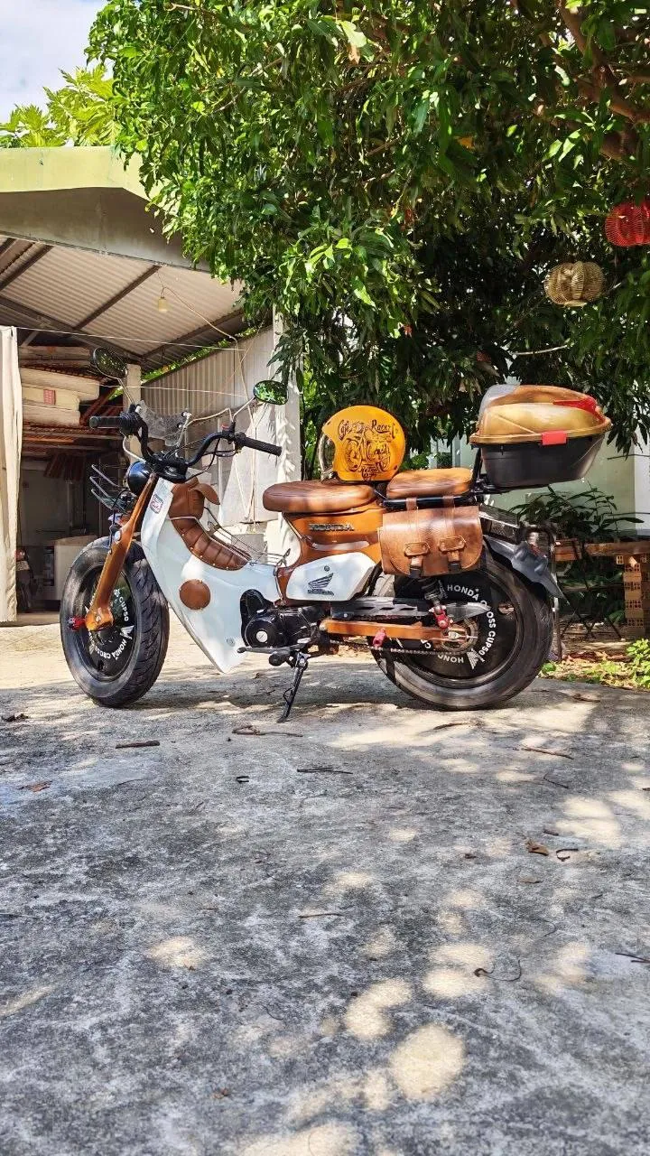Кастомный Honda Cross Cub в ретро-стиле