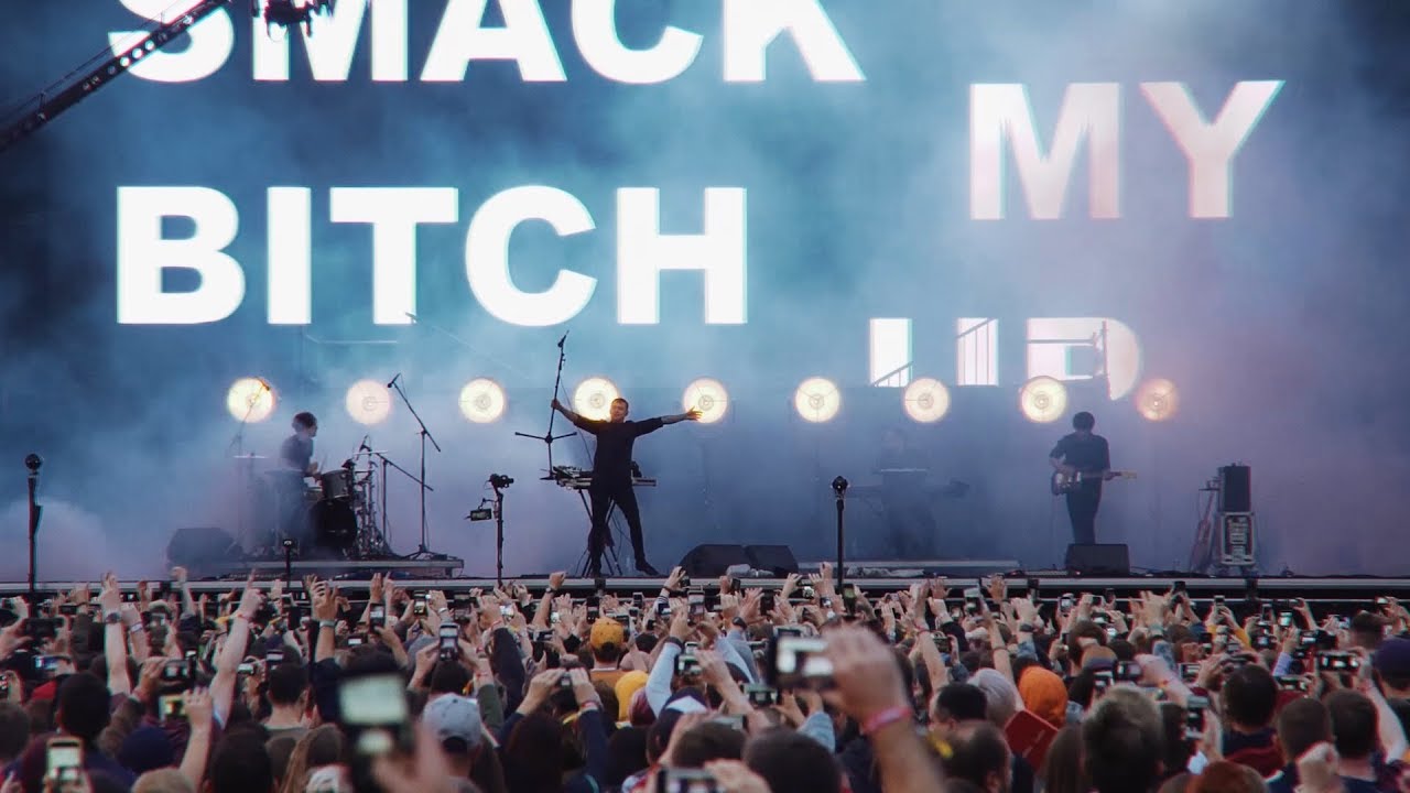 Дельфин поёт The Prodigy